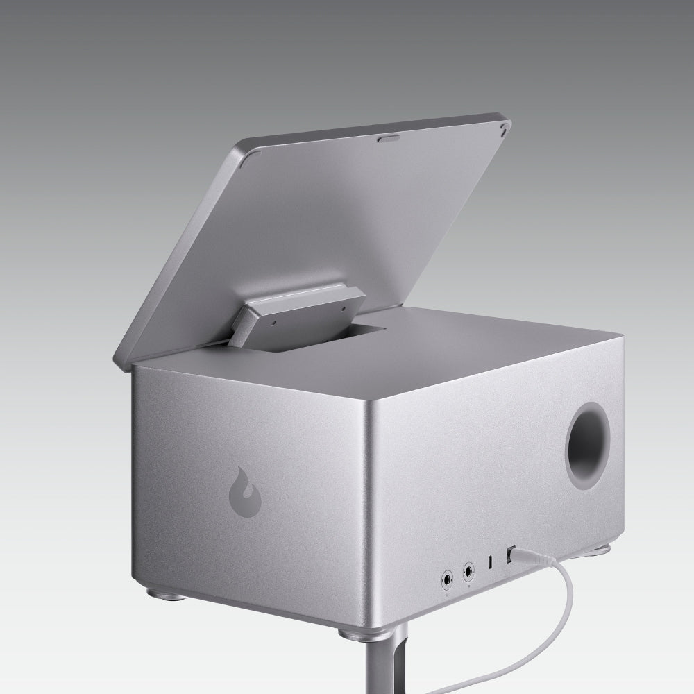 STUDIO STAND