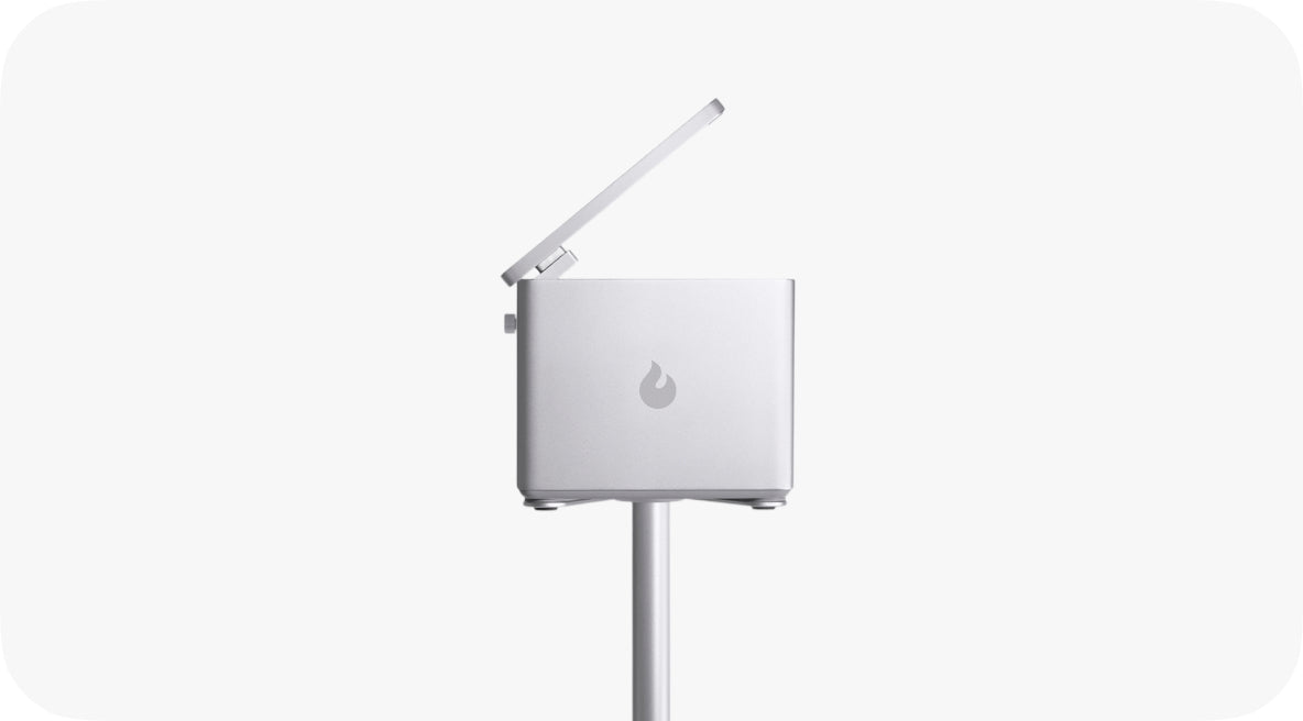 LAVA STUDIO Stand
